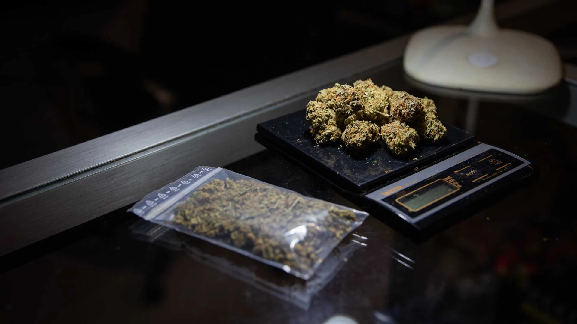 How Much is 28 Grams of Weed: The Only Guide You Need